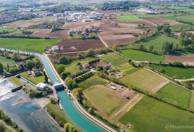 בית מלון כפרי Agriturismo La Montina