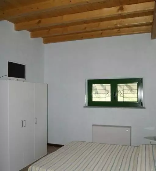 ホテル Agriturismo La Valbona