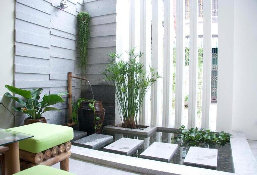 Little Home Nha Trang Apartment