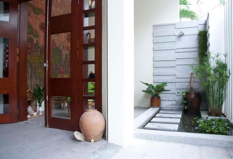 Little Home Nha Trang Apartment