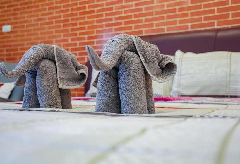 膳宿费 Jamjuree Home At Udonthani