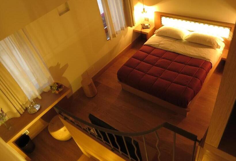 פנסיון Mario's Garni