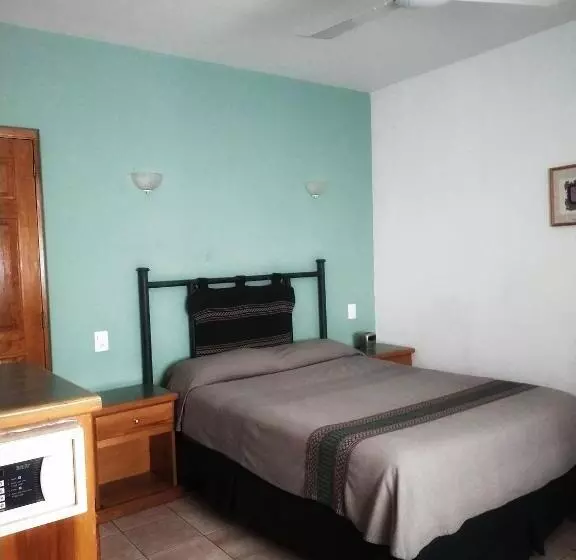 پانسیون Posada De Los Angeles