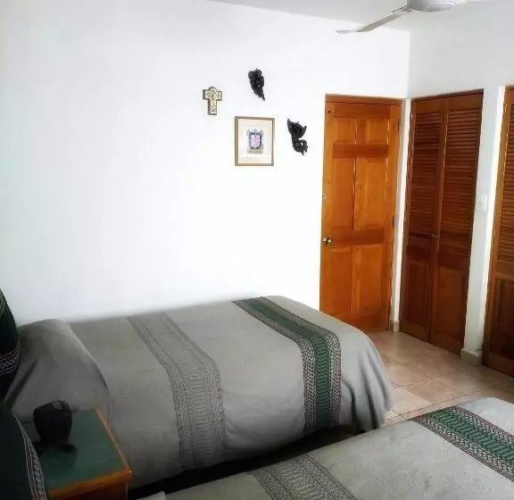 پانسیون Posada De Los Angeles