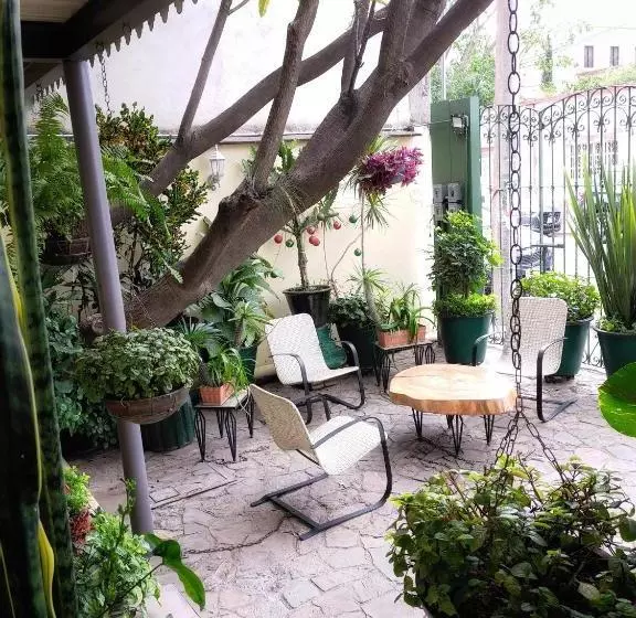 پانسیون Posada De Los Angeles