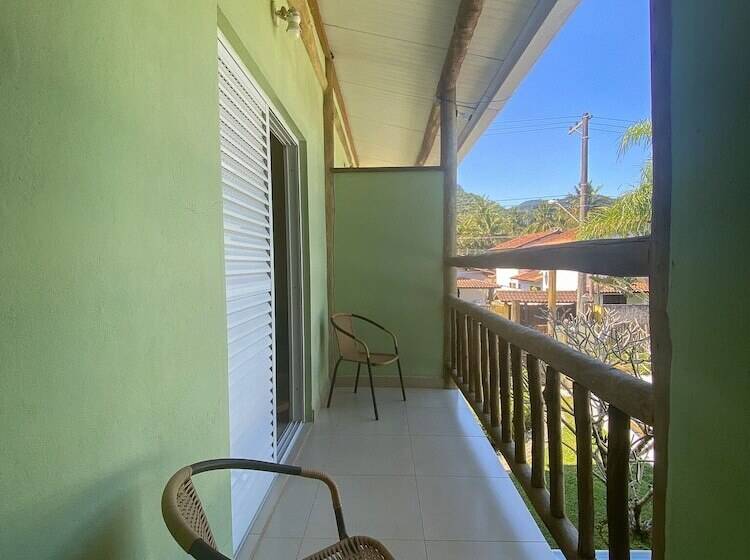 Пансион Beachcamp Maresias