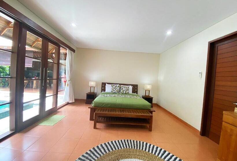 פנסיון Villa Mudha 3 Sanur