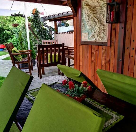 Majatalo Zigen House