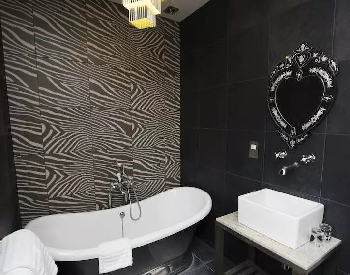 ユースホステル The Bull Inn