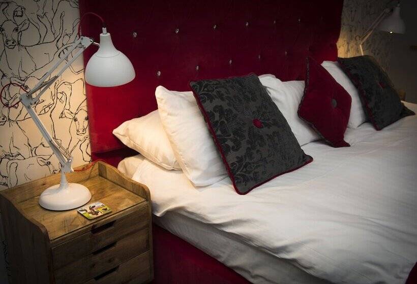 فندق صغير The Bull Inn