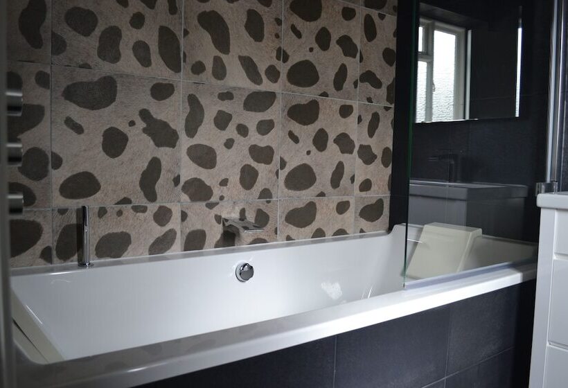 فندق صغير The Bull Inn