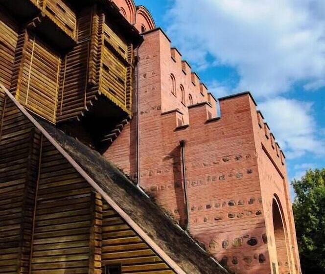 Golden Globus Hostel