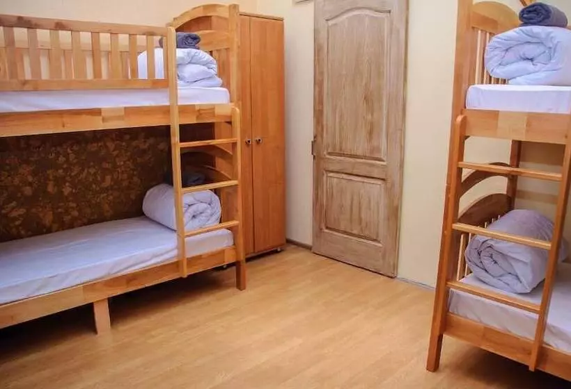 Golden Globus Hostel