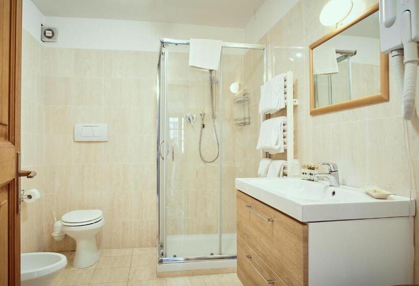 Отель Agriturismo Villa Buoninsegna