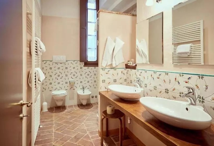 ホテル Agriturismo Villa Buoninsegna