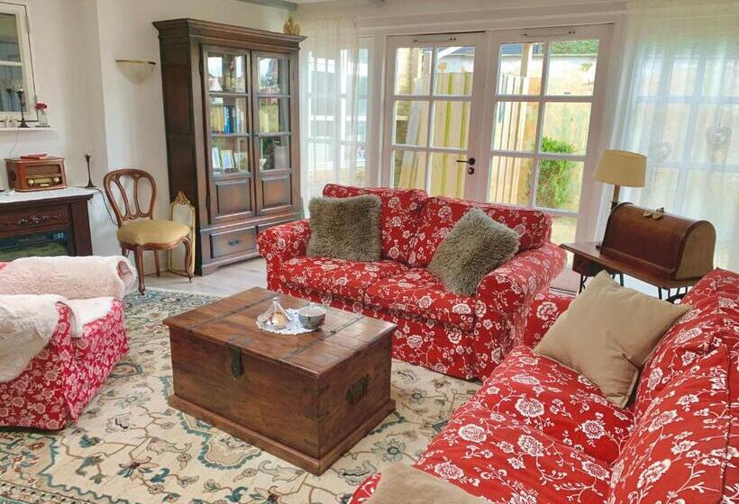 فندق Bed & Breakfast Am Dom