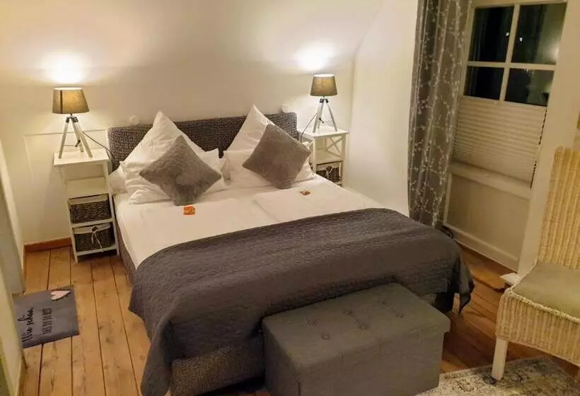 ホテル Bed & Breakfast Am Dom