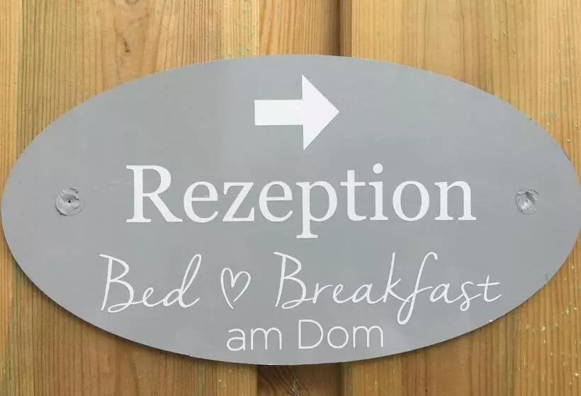 ホテル Bed & Breakfast Am Dom