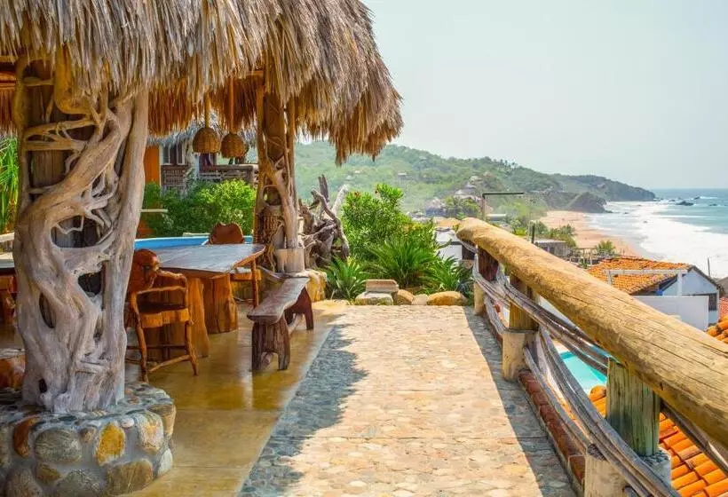 Hotelli Cabañas Las 3 Marias