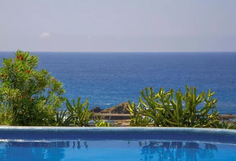 Hotelli Cabañas Las 3 Marias