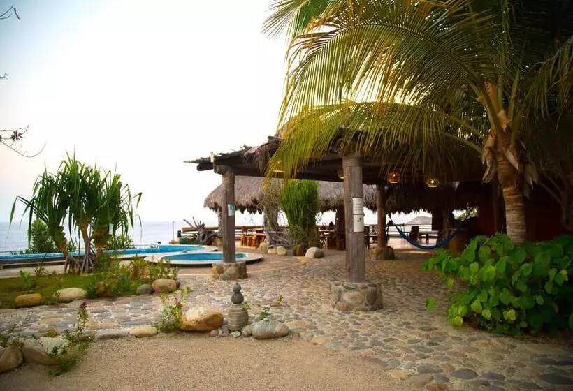 Hotelli Cabañas Las 3 Marias