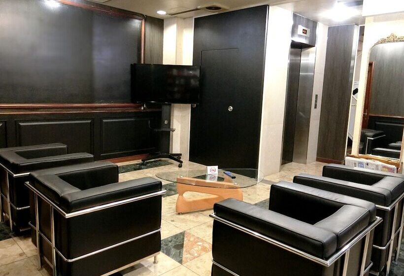 בית מלון כפרי Port Moji