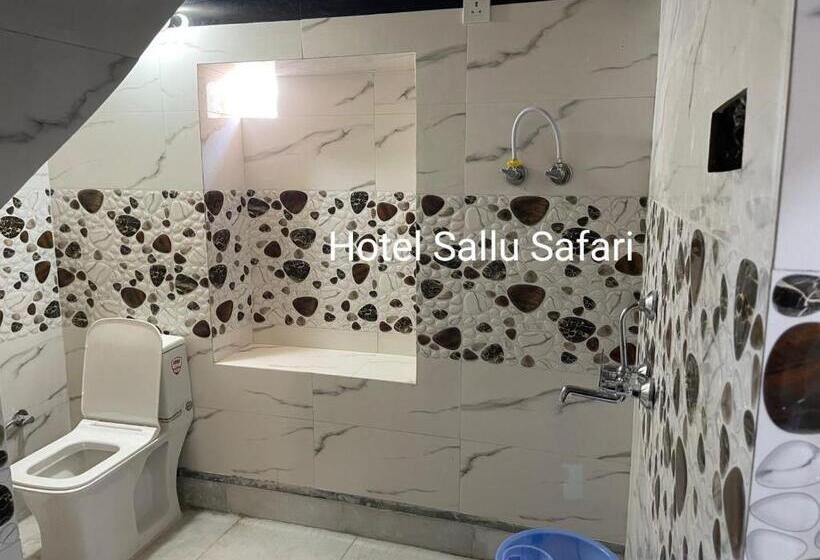 Hotel Sallu Safari