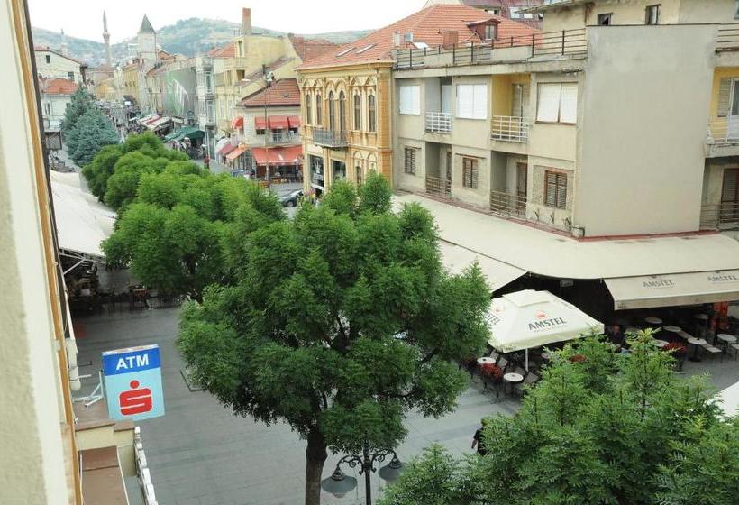 Hotelli Shirok Sokak