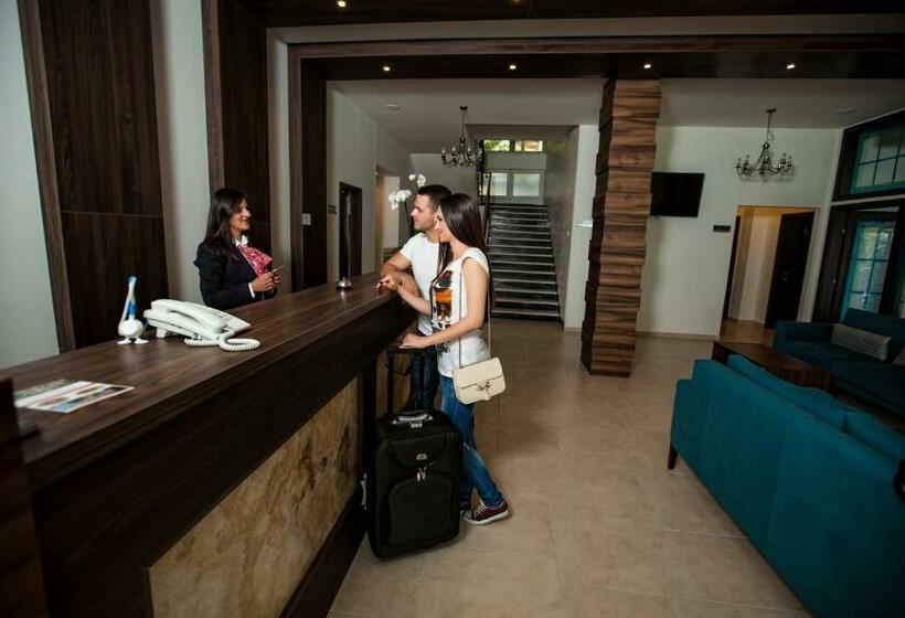 هتل & Spa Tino Sveti Stefan