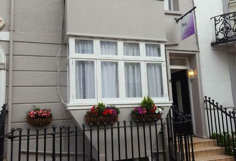 ペンション Pink Pavilion