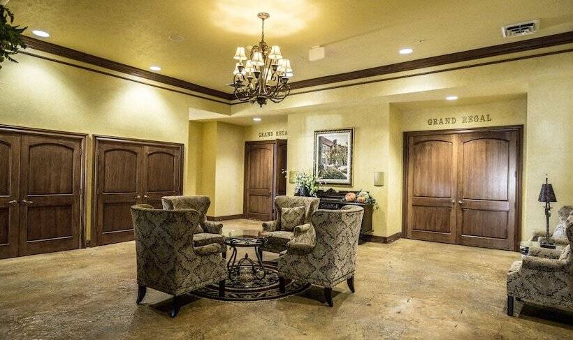 Pointe Royale Condo Vacation And Golf Resort