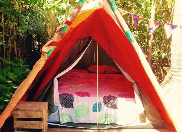 Praia Do Rosa Hostel