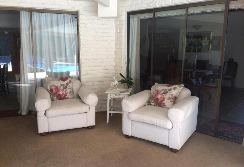 Seaview Place Bed And Breakfast