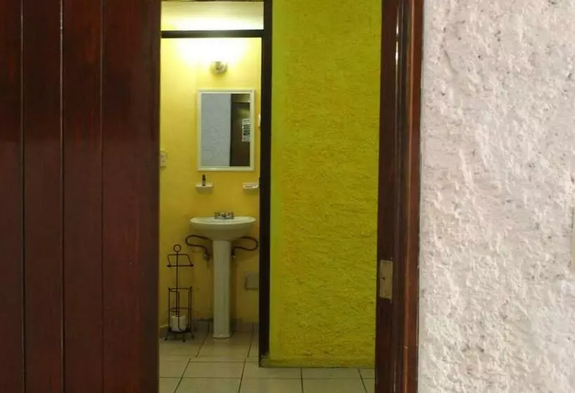 Retkeilymaja Perla Mazatlan