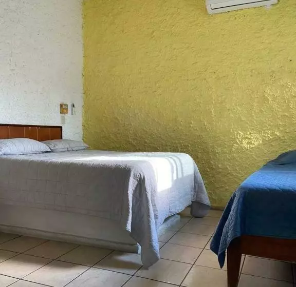 Retkeilymaja Perla Mazatlan