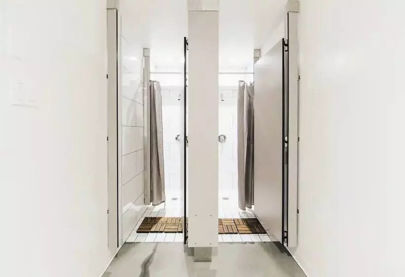 Alt Hostel