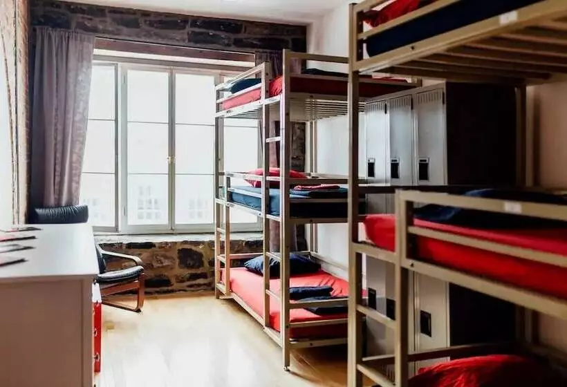 Alt Hostel