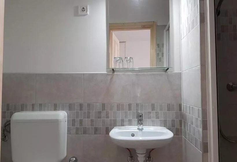 تختخواب و صبحانه Mátyás Panzió