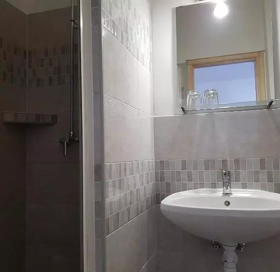 تختخواب و صبحانه Mátyás Panzió