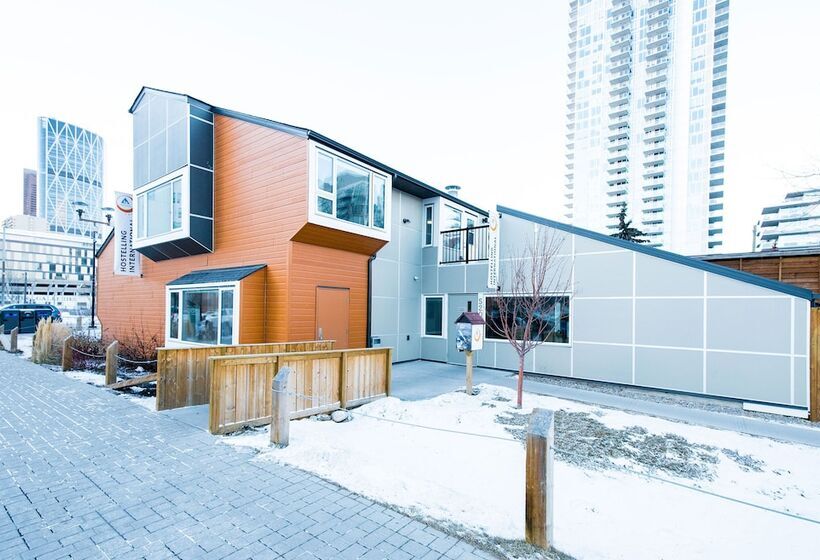 Hi Calgary City Centre   Hostel
