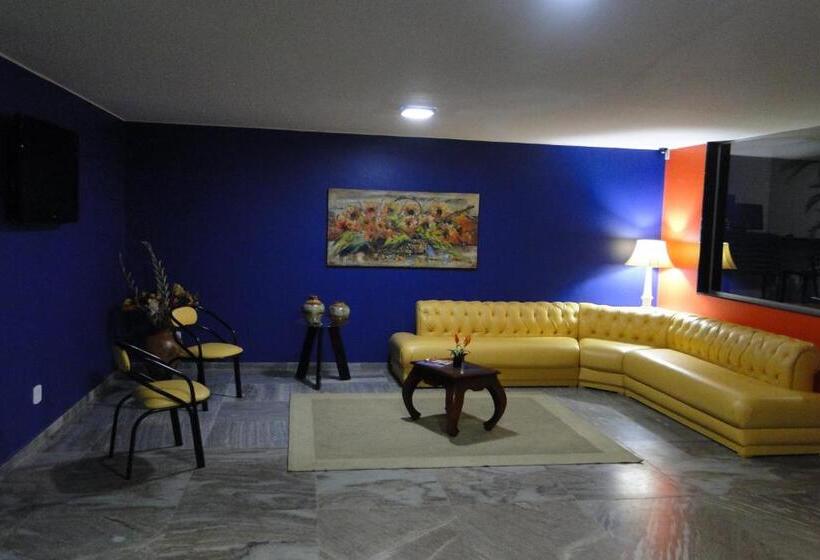 فندق Arrastão Premium Plaza