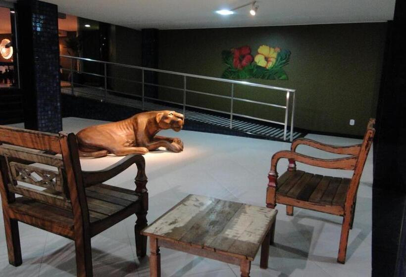 فندق Arrastão Premium Plaza