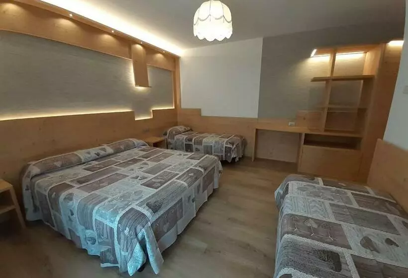 Hotelli Garnì Miramonti