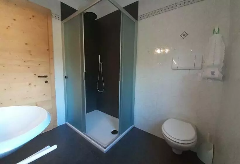 Hotelli Garnì Miramonti