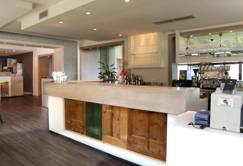 ホテル Giardinetto