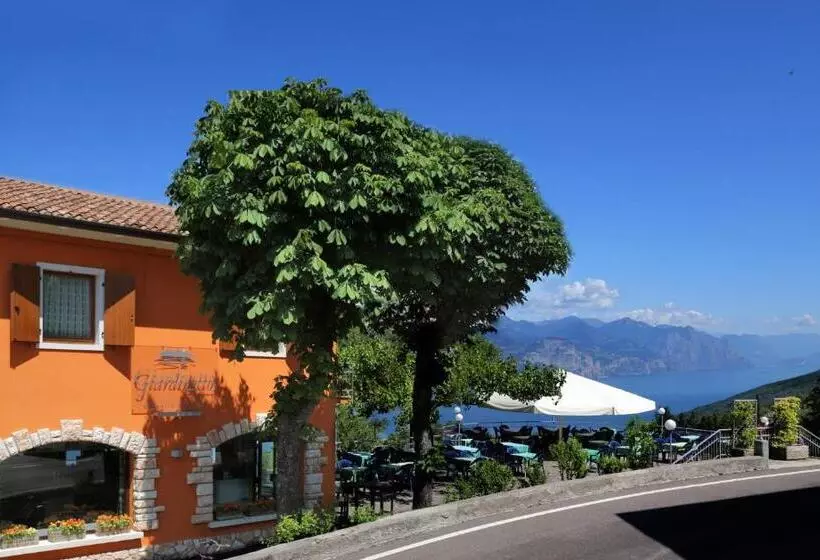 ホテル Giardinetto