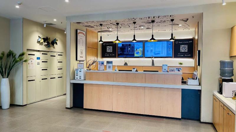 Hotel Hanting Yibin Zhongshan Street