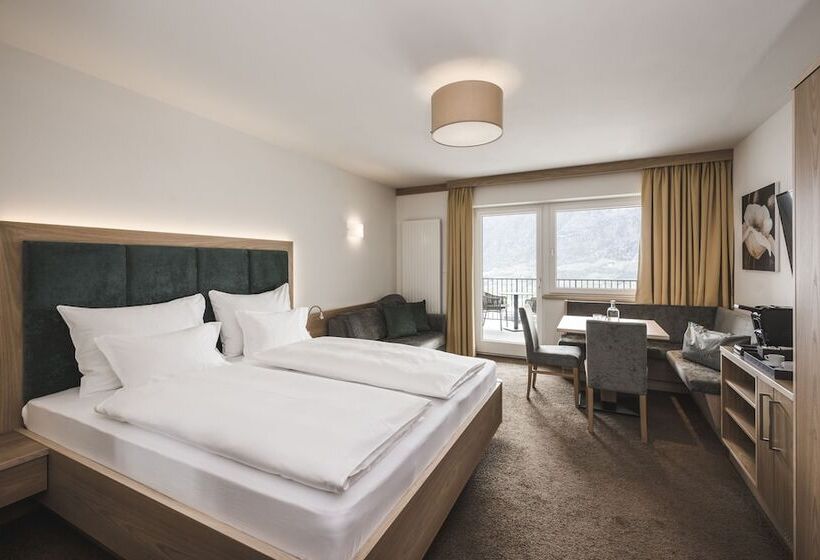 호텔 Somvita Suites