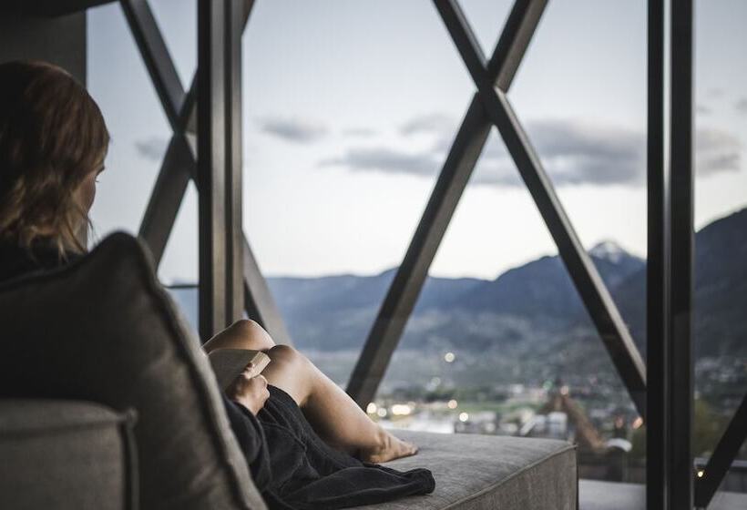 호텔 Somvita Suites