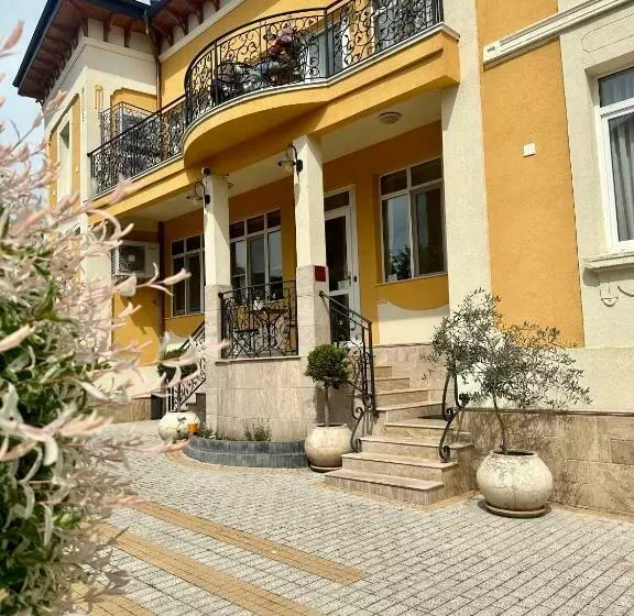 Hotelli Villa Paris